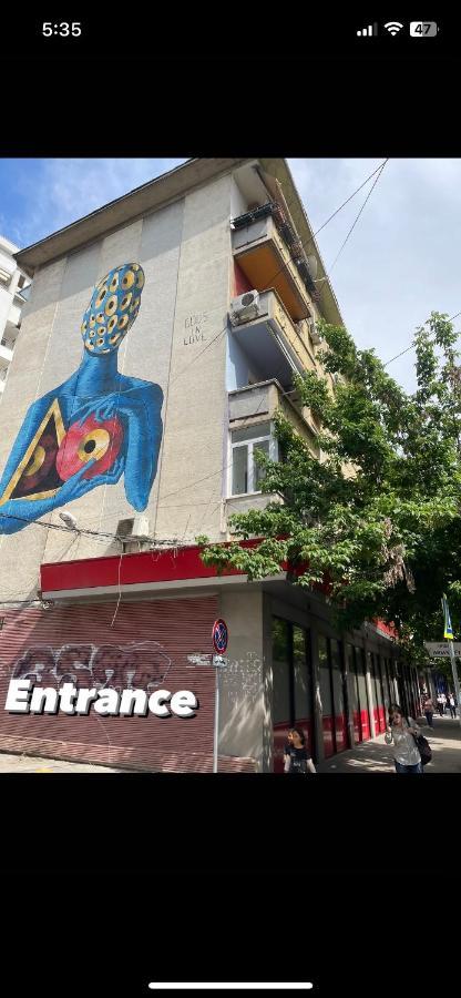 Apartment Center Kafe Flora *